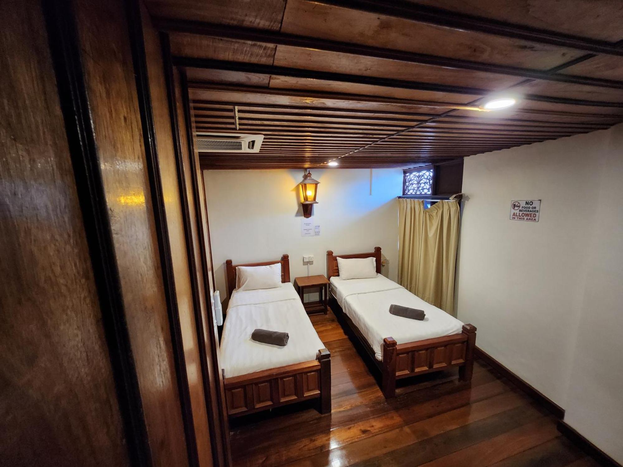 Uptown Eco Hotel กัวลาตรังกานู ภายนอก รูปภาพ